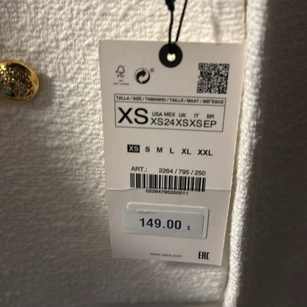 Zara blazer - Picture 2 of 3